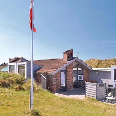 Holiday home 3 Bedroom Cozy In Hvide Sande *